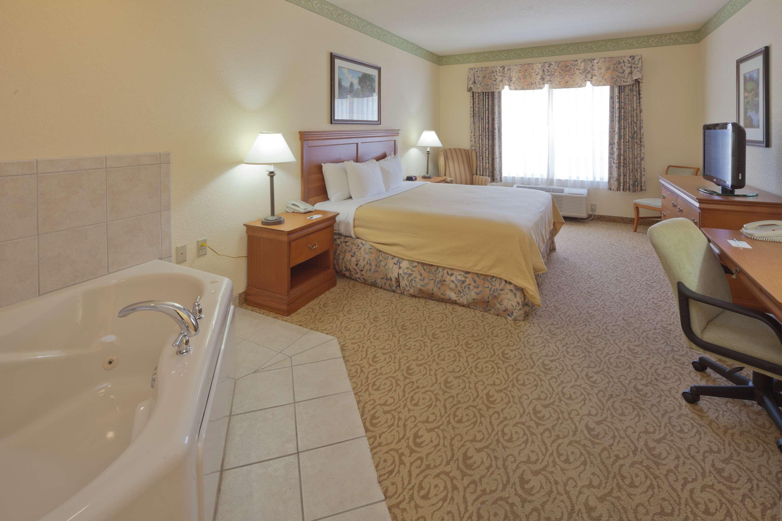 Country Inn & Suites By Radisson, Madison Southwest, Wi フィッチバーグ エクステリア 写真