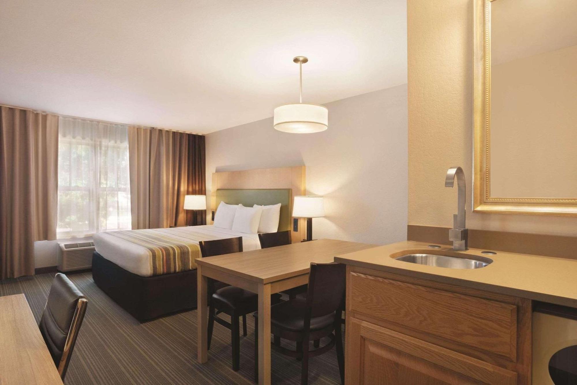 Country Inn & Suites By Radisson, Madison Southwest, Wi フィッチバーグ エクステリア 写真