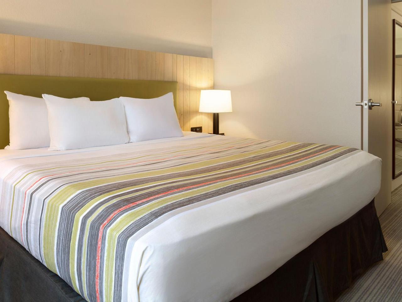 Country Inn & Suites By Radisson, Madison Southwest, Wi フィッチバーグ エクステリア 写真