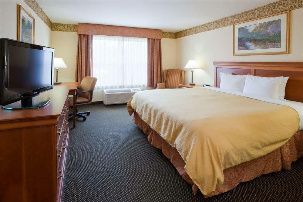 Country Inn & Suites By Radisson, Madison Southwest, Wi フィッチバーグ エクステリア 写真